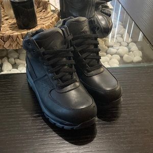 Nike Air Max Godome ACG Boots